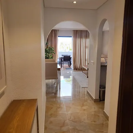 George Tenerife * San Miguel de Abona