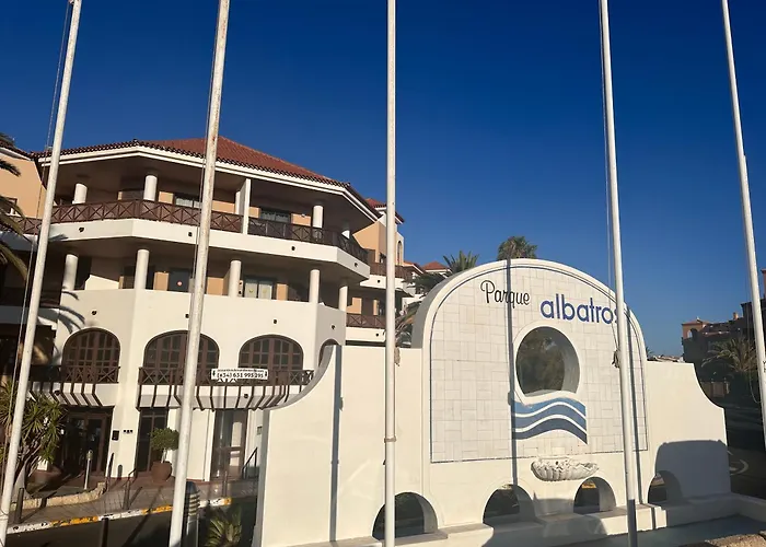 George Tenerife * San Miguel de Abona